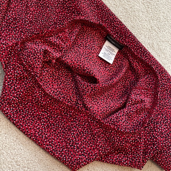 VintageBlue size 13 hi-lo red with white and black polka dots polyester skirt - Picture 7 of 13